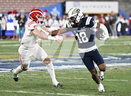 Thumbnail 1 in Mater Dei vs. St. John Bosco photogallery.