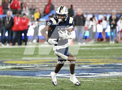Thumbnail 2 in Mater Dei vs. St. John Bosco photogallery.