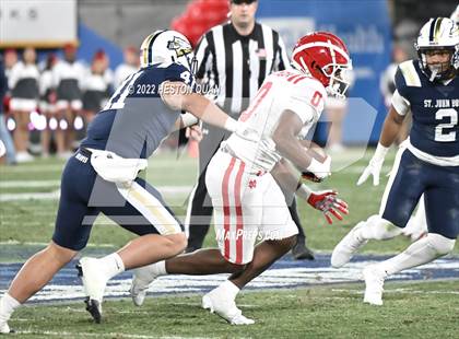 Thumbnail 1 in Mater Dei vs. St. John Bosco photogallery.