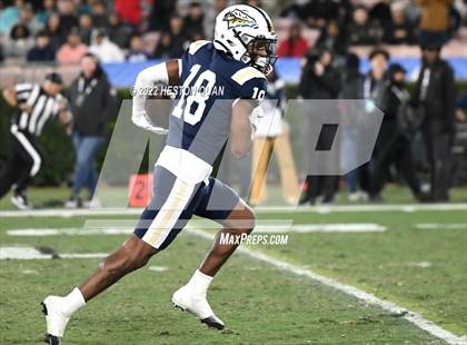 Thumbnail 3 in Mater Dei vs. St. John Bosco photogallery.