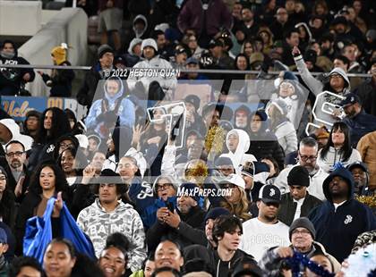 Thumbnail 2 in Mater Dei vs. St. John Bosco photogallery.