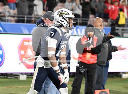Thumbnail 3 in Mater Dei vs. St. John Bosco photogallery.