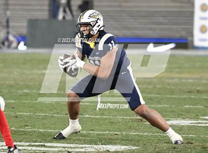 Thumbnail 3 in Mater Dei vs. St. John Bosco photogallery.