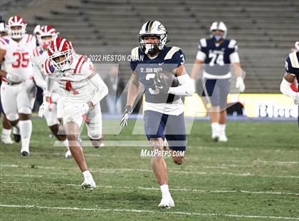 Thumbnail 3 in Mater Dei vs. St. John Bosco photogallery.