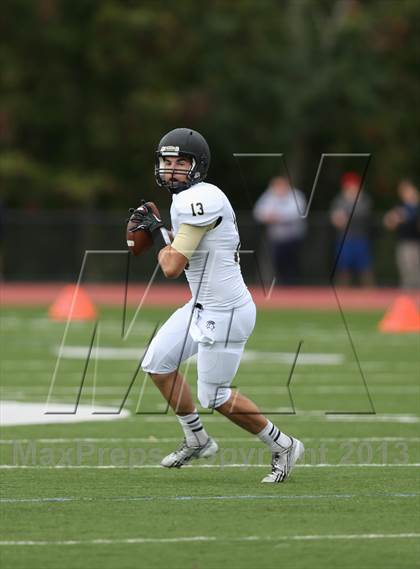 Thumbnail 3 in Paramus Catholic @ Delbarton photogallery.