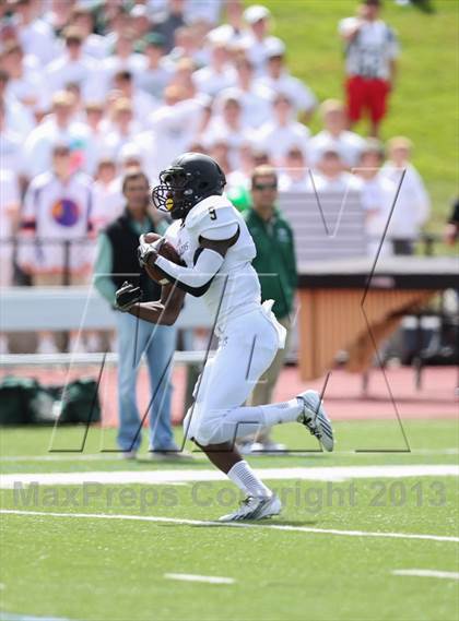Thumbnail 1 in Paramus Catholic @ Delbarton photogallery.