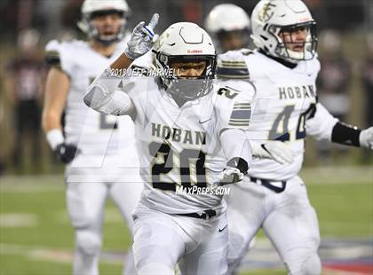 Thumbnail 3 in Archbishop Hoban vs. Washington (OHSAA D2 Final) photogallery.