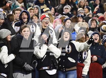 Thumbnail 2 in Archbishop Hoban vs. Washington (OHSAA D2 Final) photogallery.