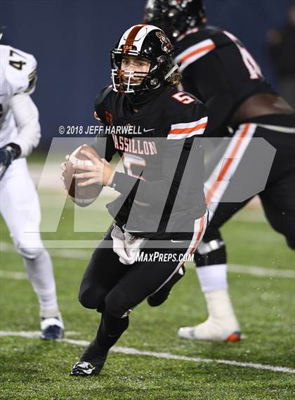 Thumbnail 1 in Archbishop Hoban vs. Washington (OHSAA D2 Final) photogallery.
