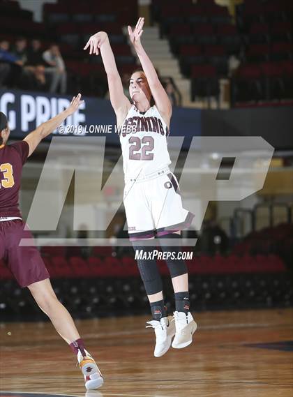 Thumbnail 1 in Ossining vs Christ the King (Crusaders Classic) photogallery.