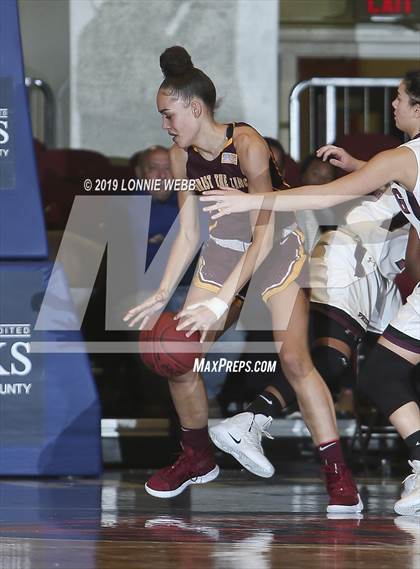 Thumbnail 1 in Ossining vs Christ the King (Crusaders Classic) photogallery.