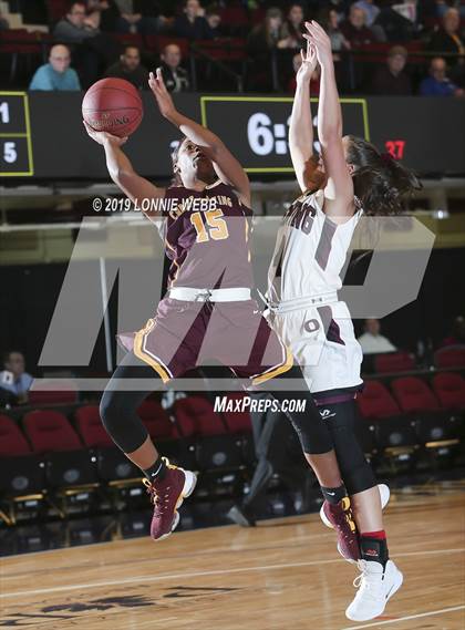 Thumbnail 2 in Ossining vs Christ the King (Crusaders Classic) photogallery.
