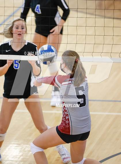 Thumbnail 3 in Midtown vs Locust Grove (Southside Classic) photogallery.