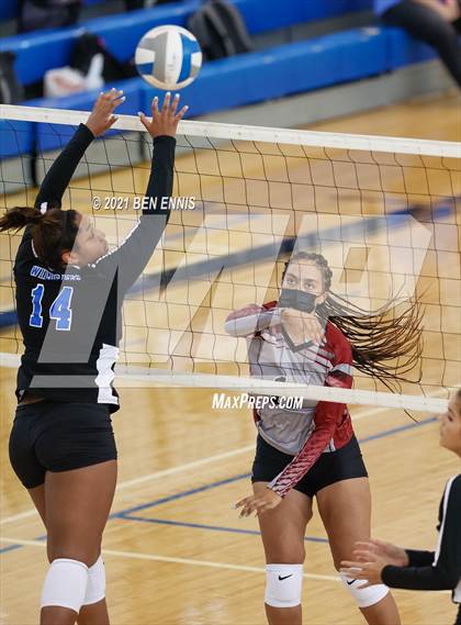 Thumbnail 1 in Midtown vs Locust Grove (Southside Classic) photogallery.