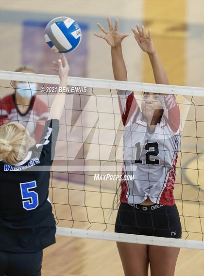 Thumbnail 2 in Midtown vs Locust Grove (Southside Classic) photogallery.