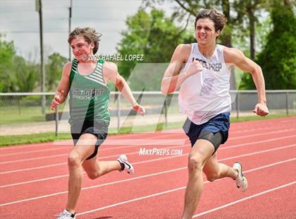 Thumbnail 3 in Northland Christian Relays (100M) photogallery.