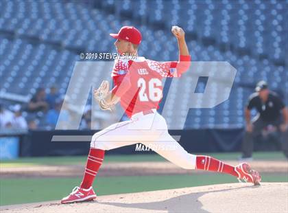Thumbnail 2 in Perfect Game All-American Classic (East vs. West) photogallery.