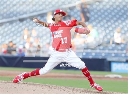 Thumbnail 2 in Perfect Game All-American Classic (East vs. West) photogallery.