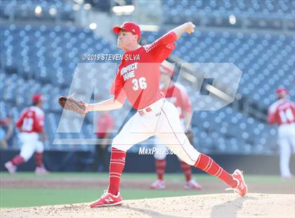 Thumbnail 2 in Perfect Game All-American Classic (East vs. West) photogallery.