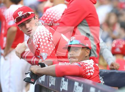 Thumbnail 3 in Perfect Game All-American Classic (East vs. West) photogallery.