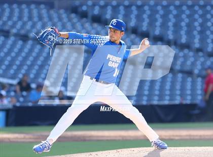 Thumbnail 2 in Perfect Game All-American Classic (East vs. West) photogallery.