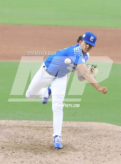 Thumbnail 3 in Perfect Game All-American Classic (East vs. West) photogallery.