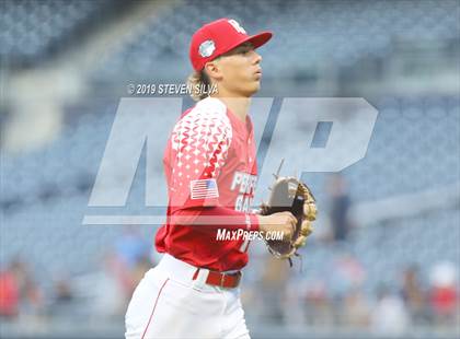 Thumbnail 2 in Perfect Game All-American Classic (East vs. West) photogallery.