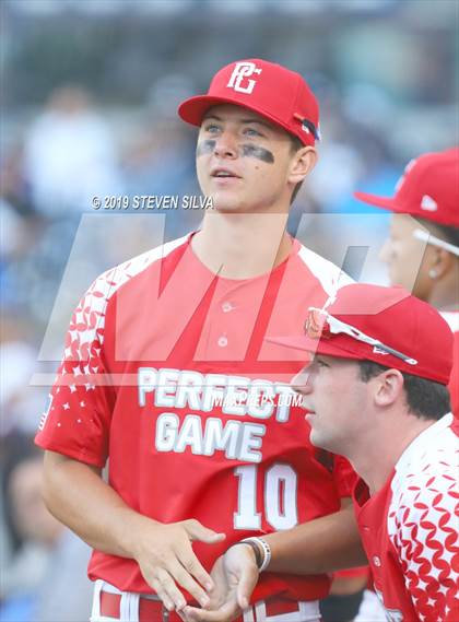 Thumbnail 2 in Perfect Game All-American Classic (East vs. West) photogallery.