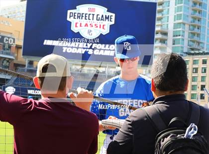 Thumbnail 2 in Perfect Game All-American Classic (East vs. West) photogallery.