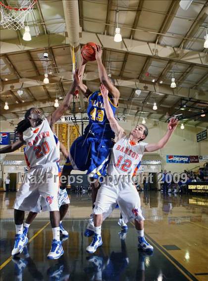 Thumbnail 1 in De La Salle vs Bartow (City of Palms Classic) photogallery.