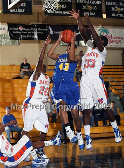 Thumbnail 2 in De La Salle vs Bartow (City of Palms Classic) photogallery.