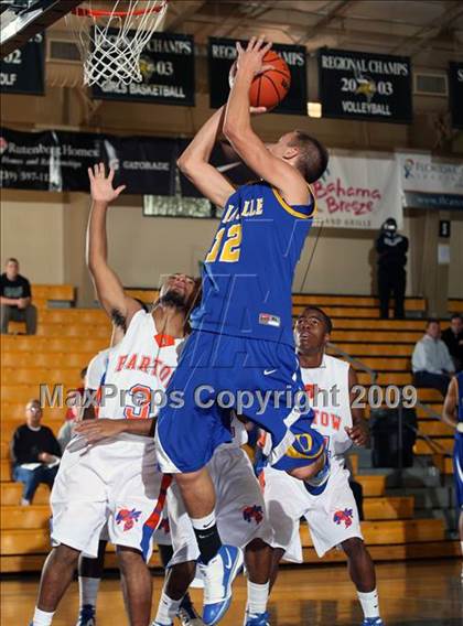 Thumbnail 3 in De La Salle vs Bartow (City of Palms Classic) photogallery.