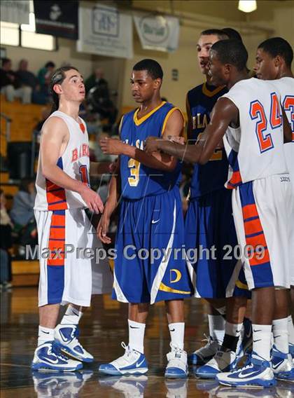 Thumbnail 1 in De La Salle vs Bartow (City of Palms Classic) photogallery.