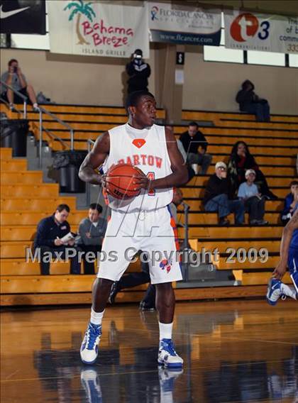 Thumbnail 3 in De La Salle vs Bartow (City of Palms Classic) photogallery.