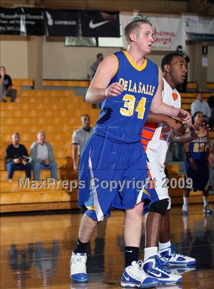 Thumbnail 2 in De La Salle vs Bartow (City of Palms Classic) photogallery.