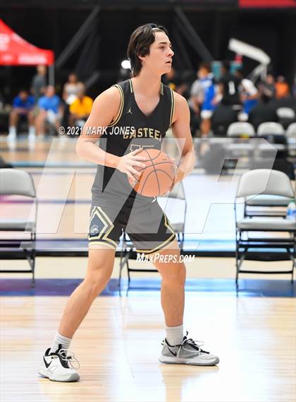 Thumbnail 1 in Estrella Foothills vs. Casteel - Section 7 Basketball Tournament photogallery.