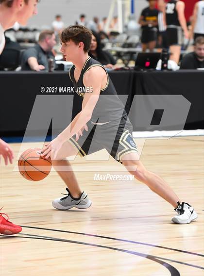 Thumbnail 3 in Estrella Foothills vs. Casteel - Section 7 Basketball Tournament photogallery.