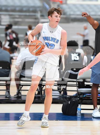 Thumbnail 2 in Estrella Foothills vs. Casteel - Section 7 Basketball Tournament photogallery.