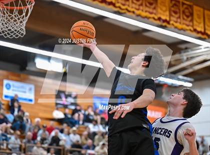 Thumbnail 1 in Carlsbad vs. La Jolla Country Day photogallery.