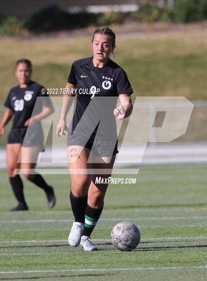 Thumbnail 2 in Cedar Valley @ Olympus (UHSAA 5A Quarterfinal) photogallery.