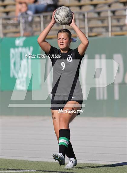 Thumbnail 1 in Cedar Valley @ Olympus (UHSAA 5A Quarterfinal) photogallery.