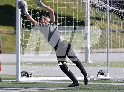 Thumbnail 1 in Cedar Valley @ Olympus (UHSAA 5A Quarterfinal) photogallery.