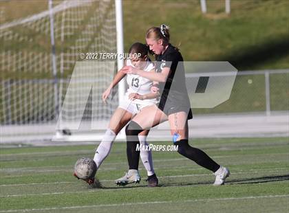 Thumbnail 3 in Cedar Valley @ Olympus (UHSAA 5A Quarterfinal) photogallery.