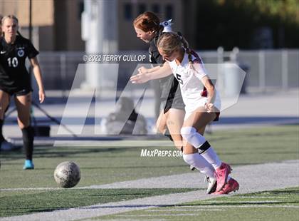 Thumbnail 3 in Cedar Valley @ Olympus (UHSAA 5A Quarterfinal) photogallery.