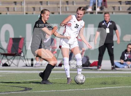 Thumbnail 2 in Cedar Valley @ Olympus (UHSAA 5A Quarterfinal) photogallery.