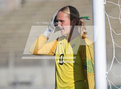 Thumbnail 2 in Cedar Valley @ Olympus (UHSAA 5A Quarterfinal) photogallery.