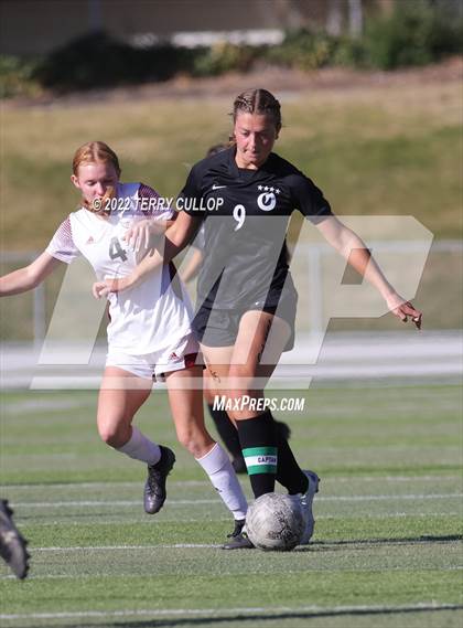 Thumbnail 3 in Cedar Valley @ Olympus (UHSAA 5A Quarterfinal) photogallery.