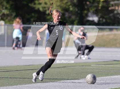 Thumbnail 3 in Cedar Valley @ Olympus (UHSAA 5A Quarterfinal) photogallery.
