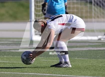 Thumbnail 3 in Cedar Valley @ Olympus (UHSAA 5A Quarterfinal) photogallery.