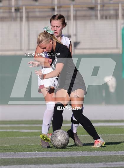 Thumbnail 2 in Cedar Valley @ Olympus (UHSAA 5A Quarterfinal) photogallery.